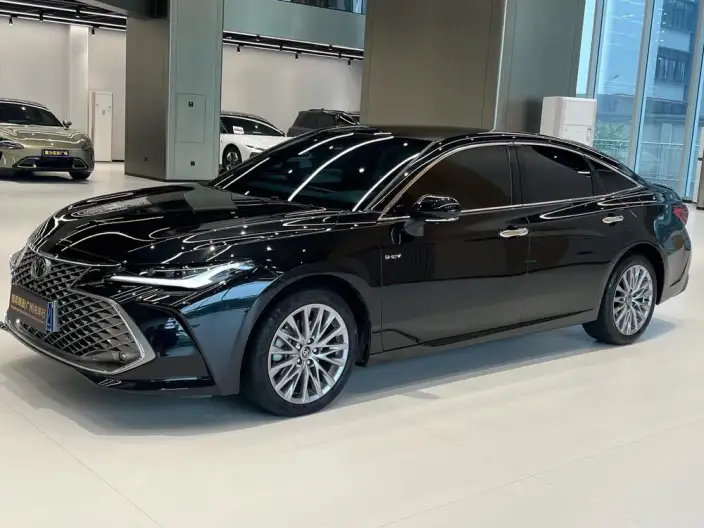 Toyota Avalon 2024 Model Intelligent Hybrid 2.5L E-CVT XLE Premium Edition – фото 1