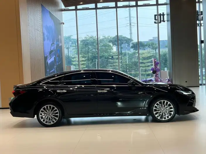 Toyota Avalon 2024 Model Intelligent Hybrid 2.5L E-CVT XLE Premium Edition – фото 6