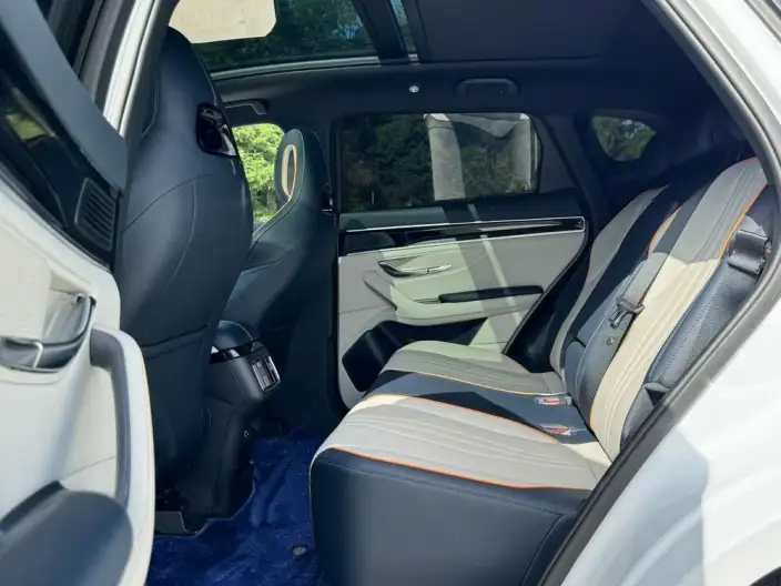 BYD Song PLUS EV 2025 Model 520KM Luxury Model – фото 7