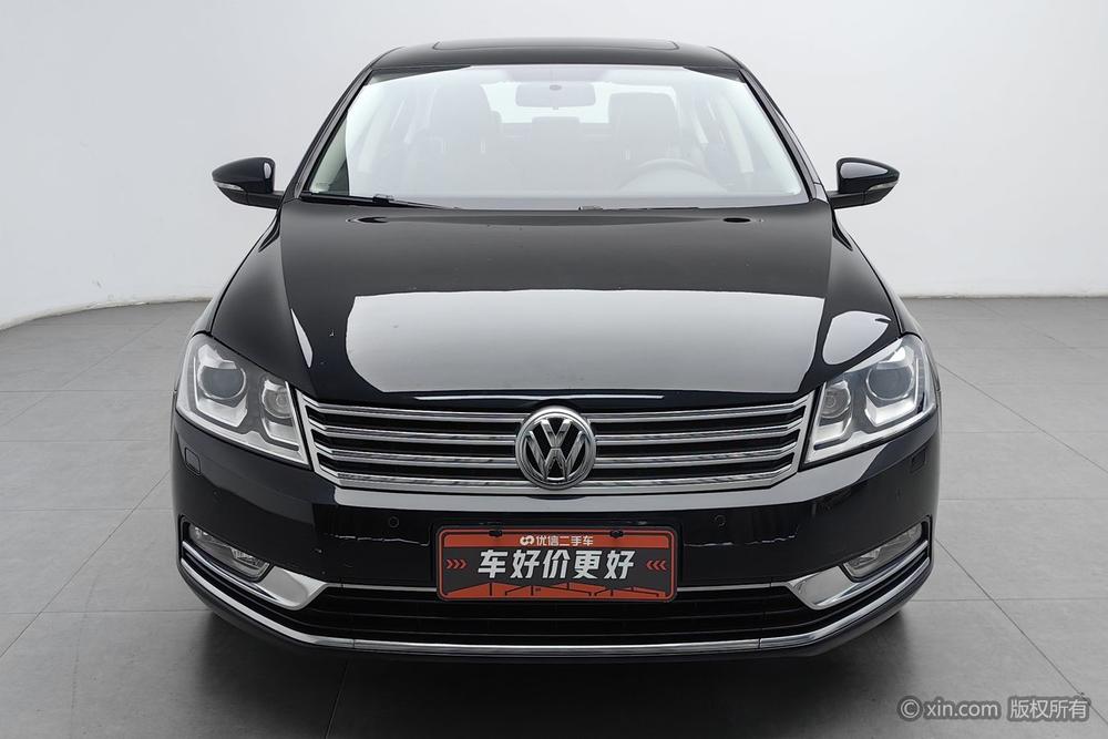 Volkswagen Magotan 2015 комплектация 1.8TSI Luxury