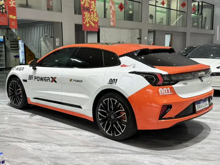 ZEEKR 001 2024 Model YOU Edition 100kWh 4WD – фото 4