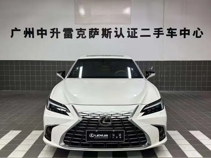 Lexus ES 2025 Model 300h Premium – фото 2