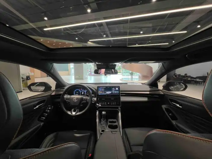 Toyota Avalon 2024 Model Intelligent Hybrid 2.0L E-CVT Deluxe Edition – фото 9