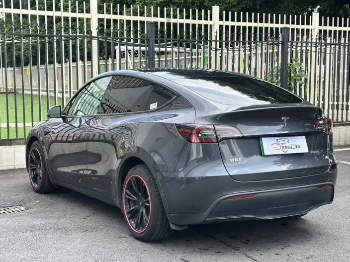 Model Y 2023 Model Long Battery Life Pro All-wheel drive version – фото 5