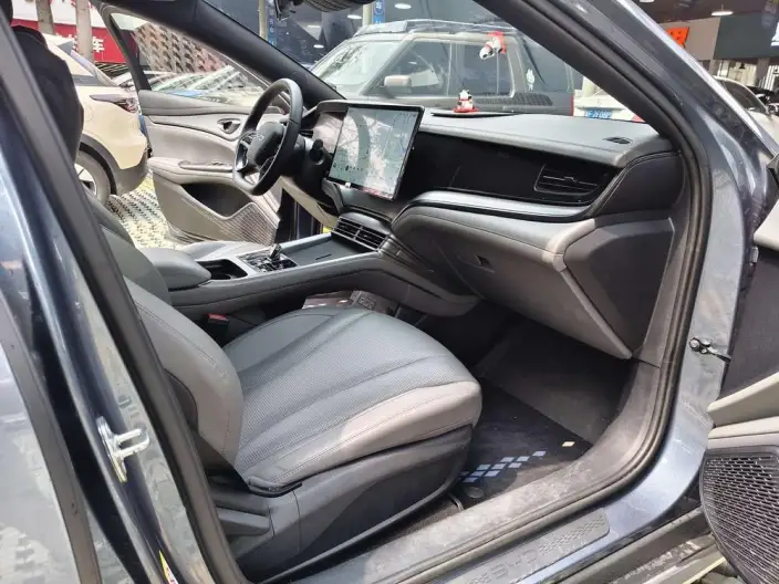 BYD Seal 07DM 2024 Model DM-i 125KM Elite Model – фото 9