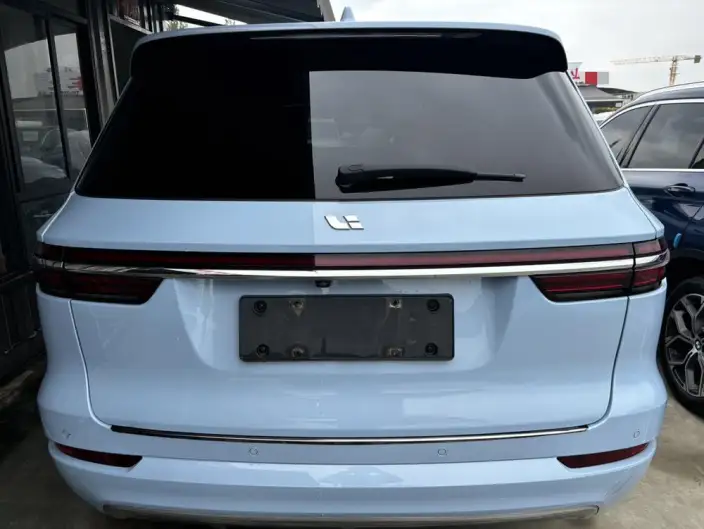 Li Auto ONE 2021 Model Extended Range 6 seat Edition – фото 5