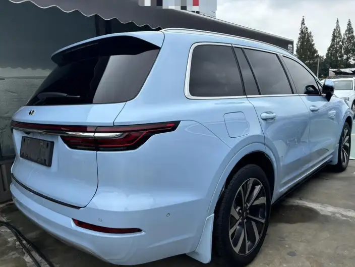 Li Auto ONE 2021 Model Extended Range 6 seat Edition – фото 6