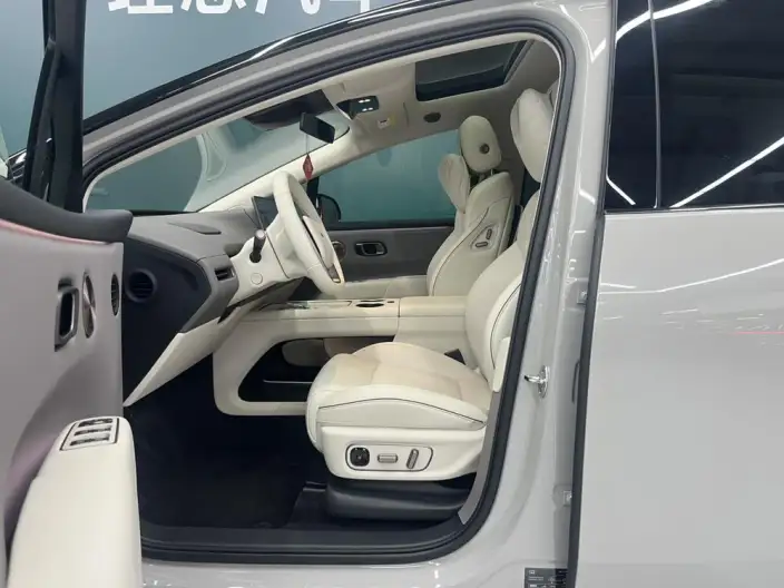 Li Auto i8 2025 Model Ultra – фото 10