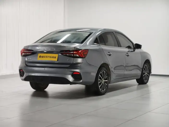 Roewe i5 2022 Model 1.5L CVT Assurance Edition – фото 7