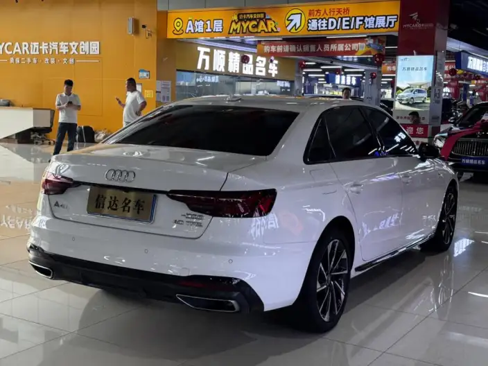 Audi A4 L 2023 Model 40 TFSI Luxury Dynamic Model – фото 4
