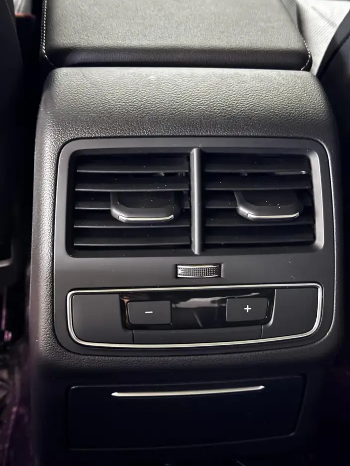 Audi A4 L 2023 Model 40 TFSI Luxury Dynamic Model – фото 6
