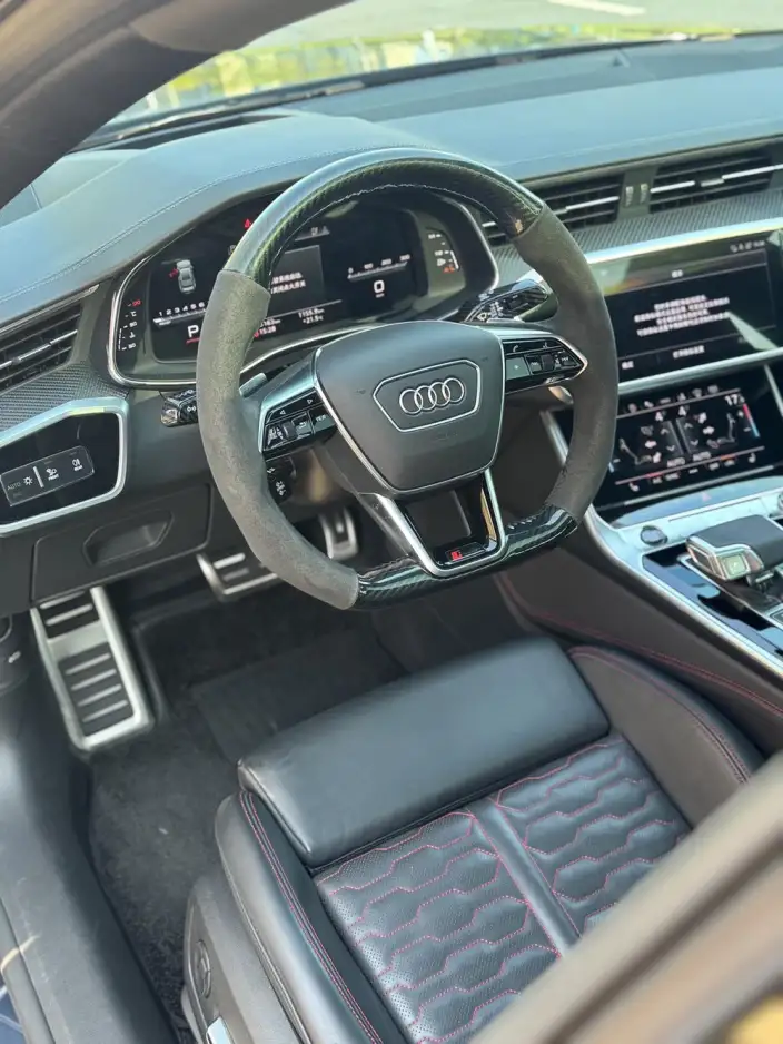 Audi A7 2024 Model 55 TFSI quattro Exclusive Model – фото 6