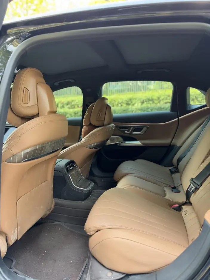 Mercedes-Benz E-Class 2024 Model E 300 L Luxury Model sedan – фото 10