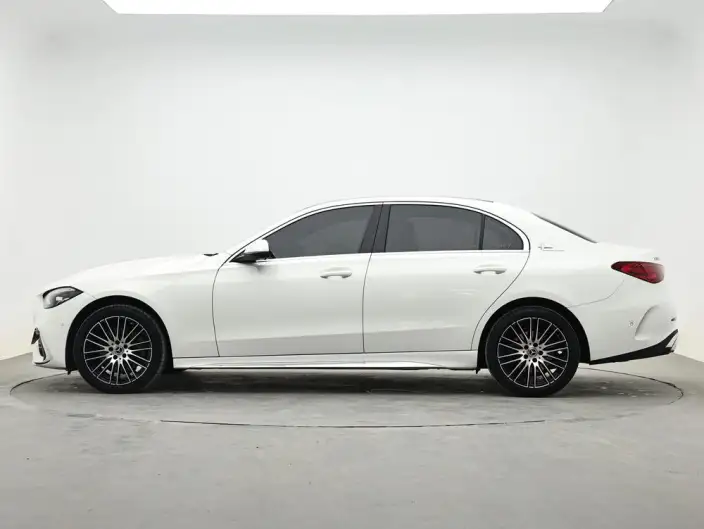 Mercedes-Benz C-Class 2025 Model C 260 L Sports Edition – фото 4