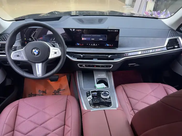 BMW X5 2023 Model xDrive30Li Exclusive Model M Sports Night Set – фото 10