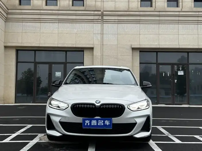 BMW 1 Series 2021 Model Facelift 120i M Sports Night Edition – фото 2
