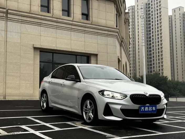 BMW 1 Series 2021 Model Facelift 120i M Sports Night Edition – фото 3