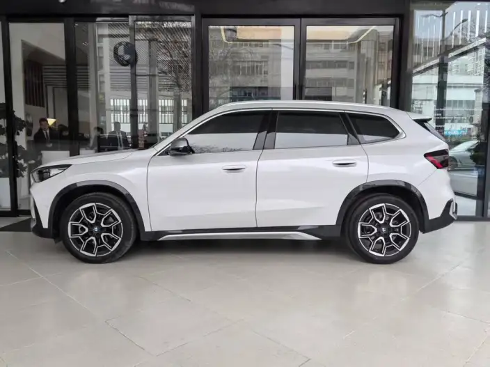 BMW X1 2023 Model sDrive25Li X Design Set – фото 2