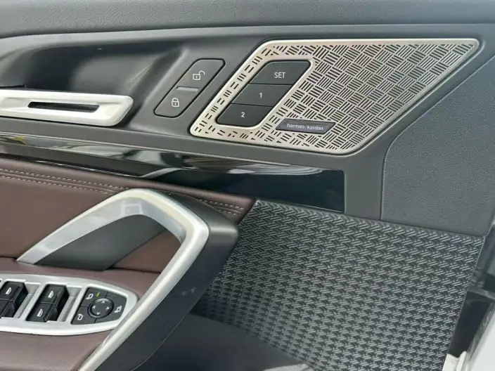 BMW X1 2023 Model sDrive25Li X Design Set – фото 4