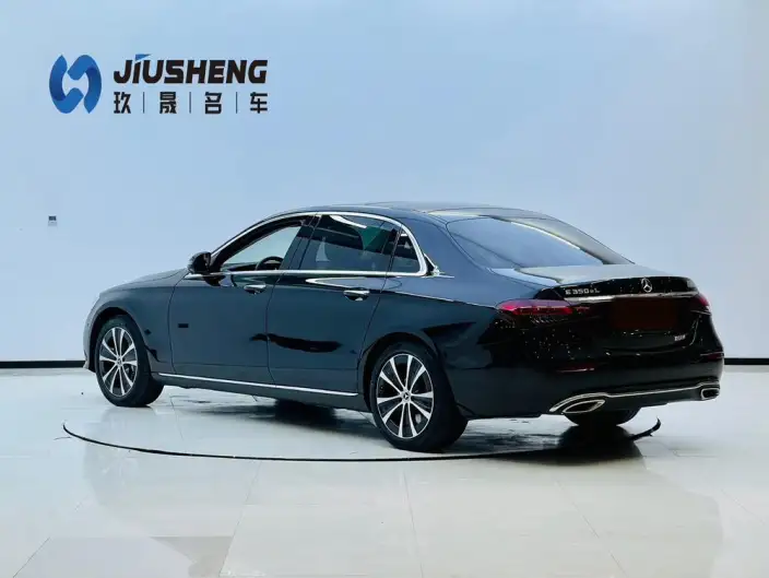Mercedes-Benz E-Class PHEV 2022 Model Facelift II E 350 e L Sports sedan – фото 4