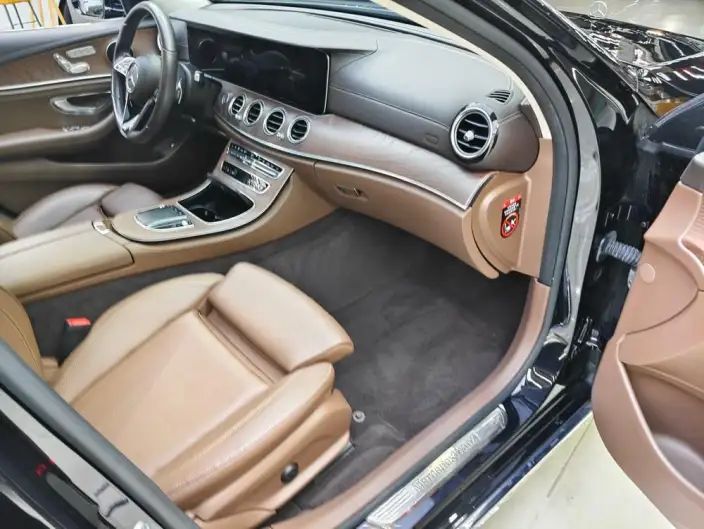 Mercedes-Benz E-Class PHEV 2022 Model Facelift II E 350 e L Sports sedan – фото 8