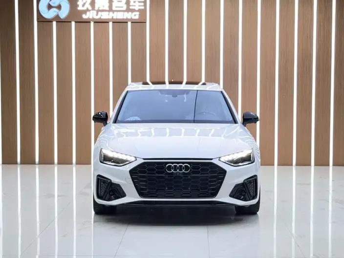 Audi A4 L 2022 Model 40 TFSI Luxury Dynamic Model – фото 2