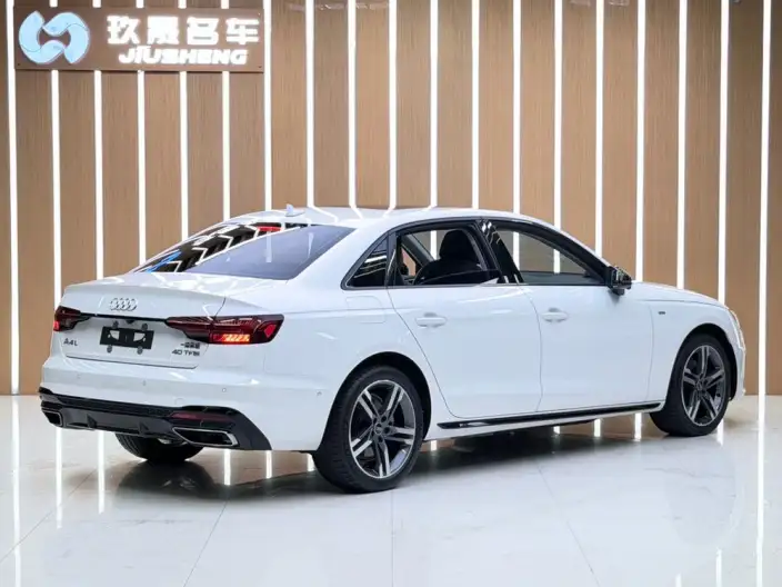 Audi A4 L 2022 Model 40 TFSI Luxury Dynamic Model – фото 6