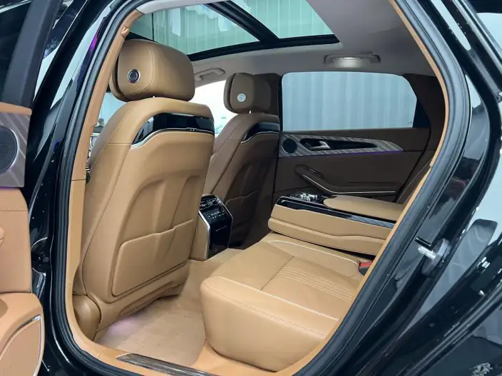 HONGQI H9 2020 Model 2.0T Smart Flag Enjoy Edition – фото 10