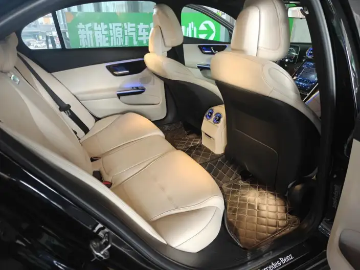 Mercedes-Benz C-Class 2022 Model C 260 L – фото 8