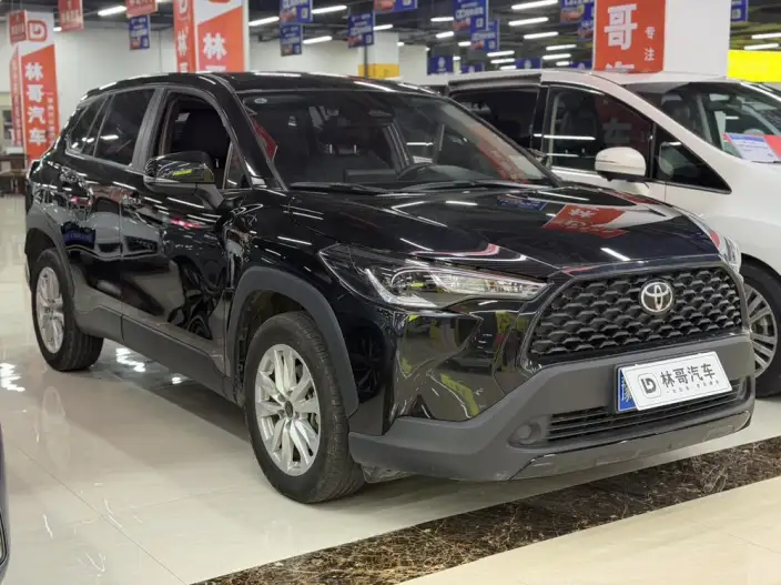 Toyota Corolla Cross 2024 Model 2.0L CVT Ultimate Edition – фото 3