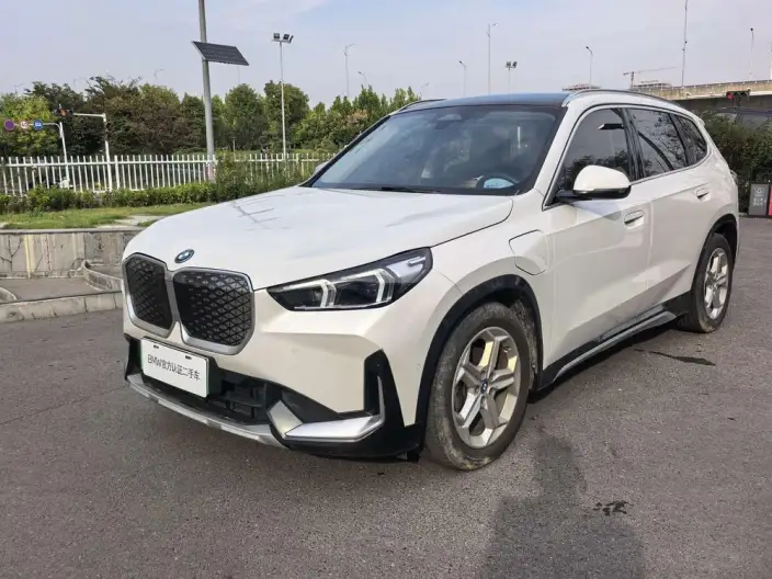 BMW iX 1 2024 Model eDrive25L X Design Set – фото 1