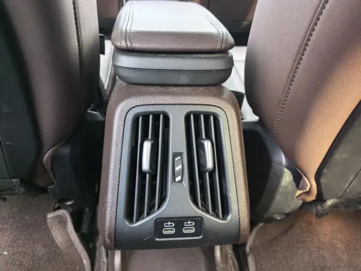BMW iX 1 2024 Model eDrive25L X Design Set – фото 10