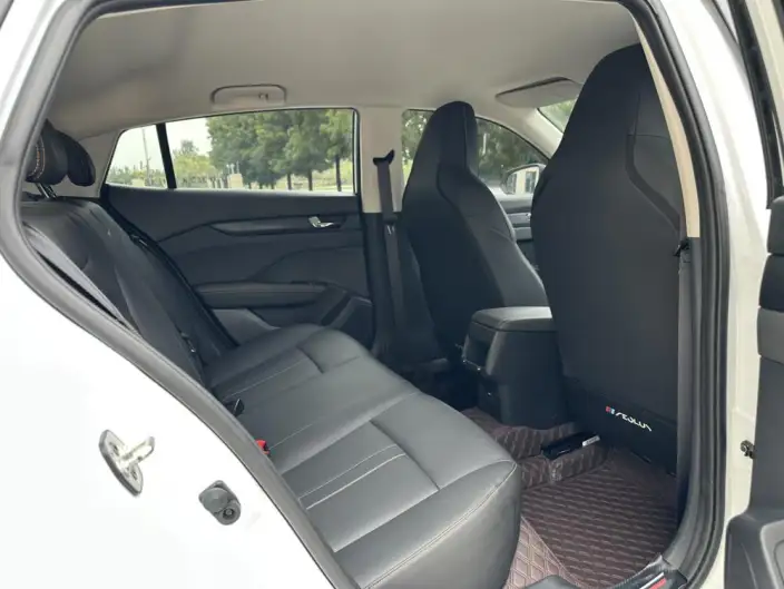 Yixuan 2024 Model 1.5L Automatic Speed Edition – фото 10