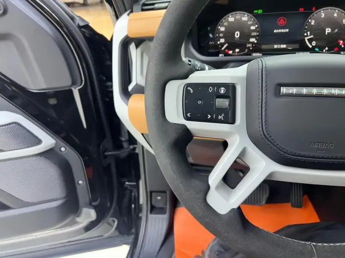 Land Rover Defender 2024 Model 90 3.0T P400 HSE – фото 9