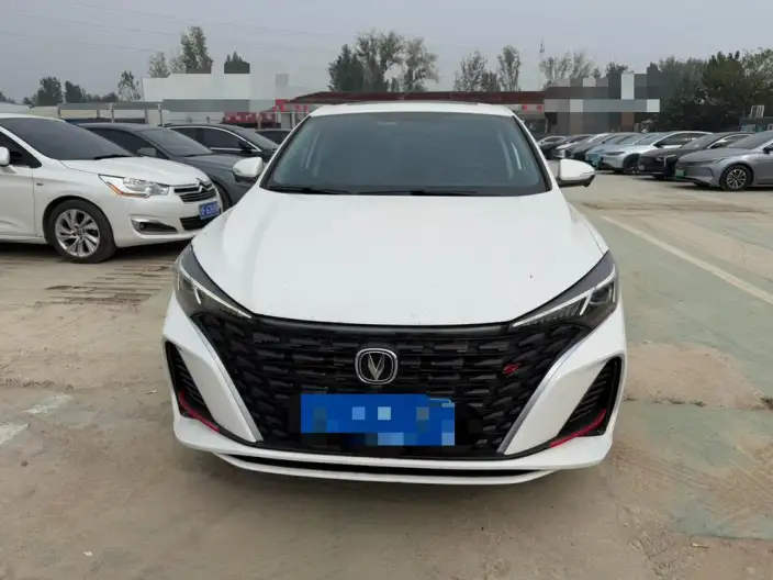 Changan Eado 2023 Model PLUS Changxiang Edition Blue whale NE 1.4T GDI DCT Noble Model – фото 2