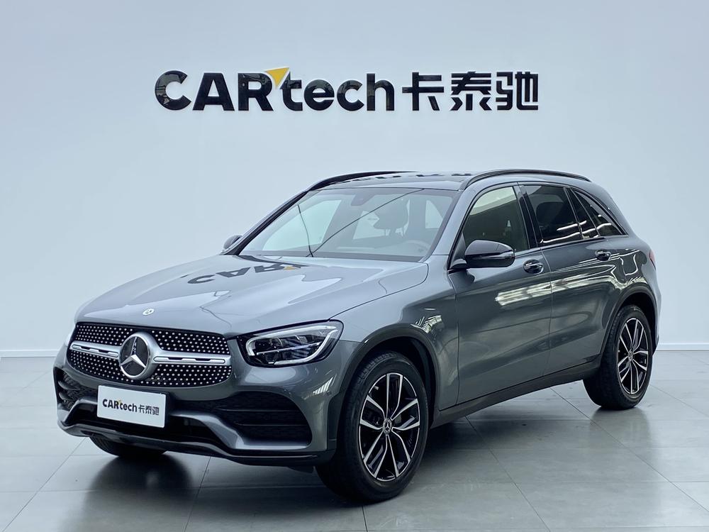 Mercedes-Benz GLC 2021 GLC 260 L 4MATIC Luxury – фото 1