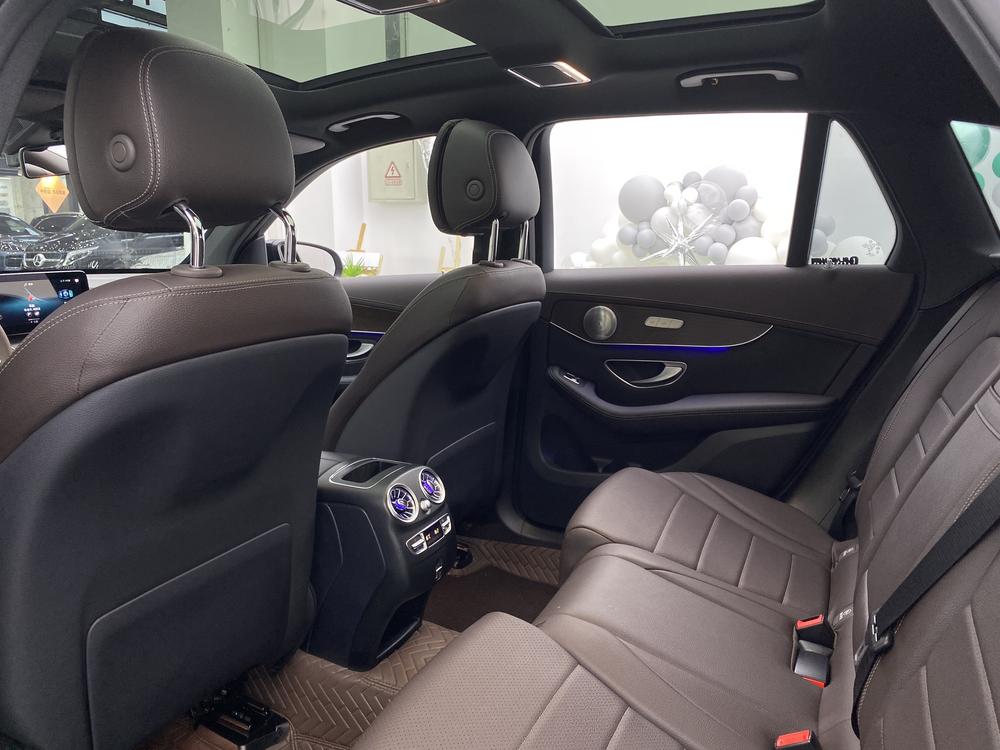 Mercedes-Benz GLC 2021 GLC 260 L 4MATIC Luxury – фото 30