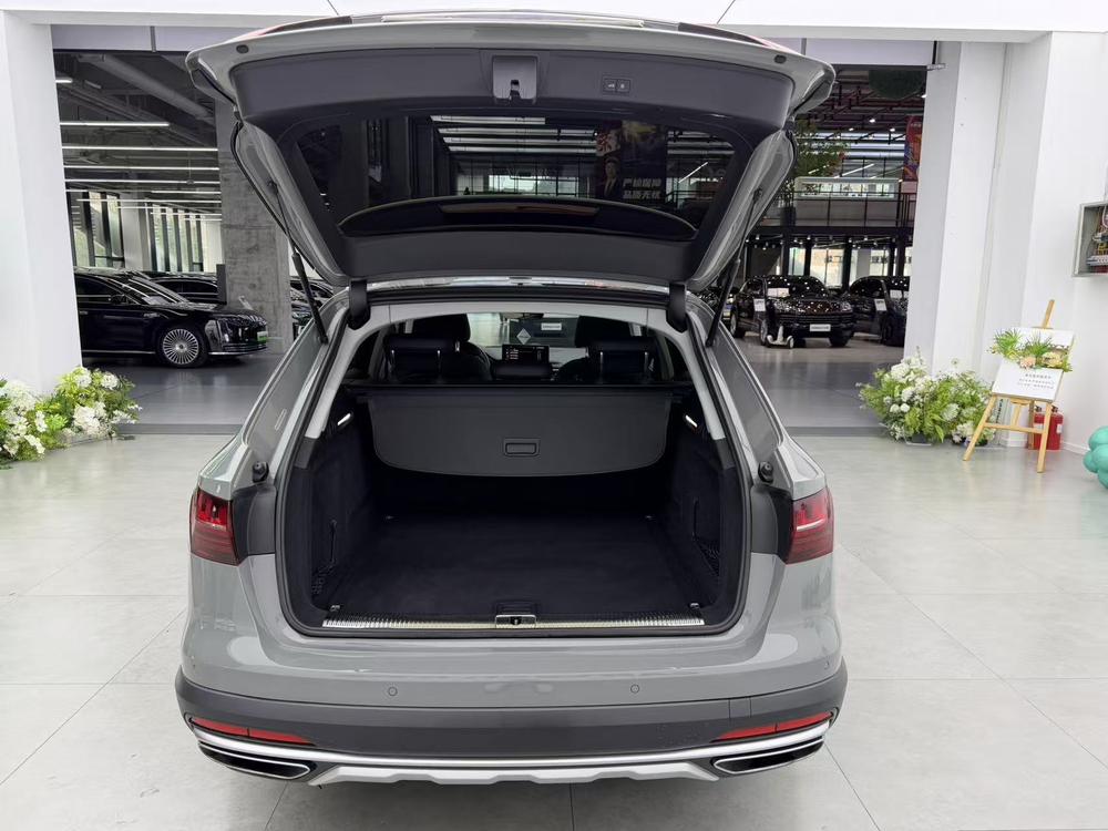Audi A4 Imported 2021 allroad quattro Explorer Edition – фото 33