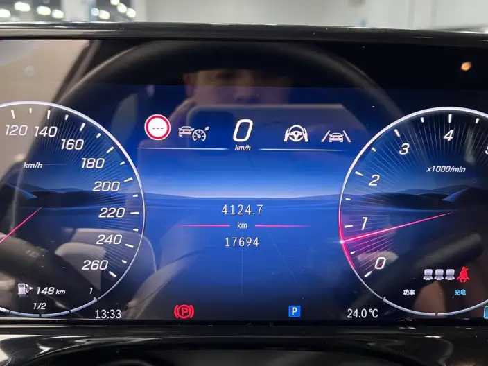 Mercedes-Benz E-Class 2024 Model E 300 L Luxury Model sedan – фото 8