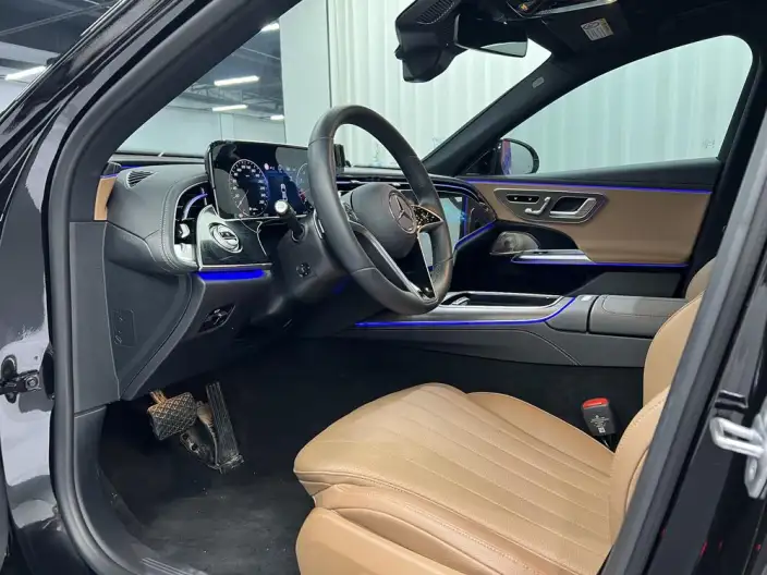 Mercedes-Benz E-Class 2024 Model E 300 L Luxury Model sedan – фото 10