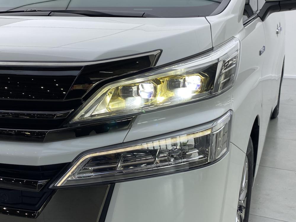 Vellfire 2022 Toyota Crown Hybrid 金 Shine Special edition 2.5L HV Deluxe Edition – фото 7
