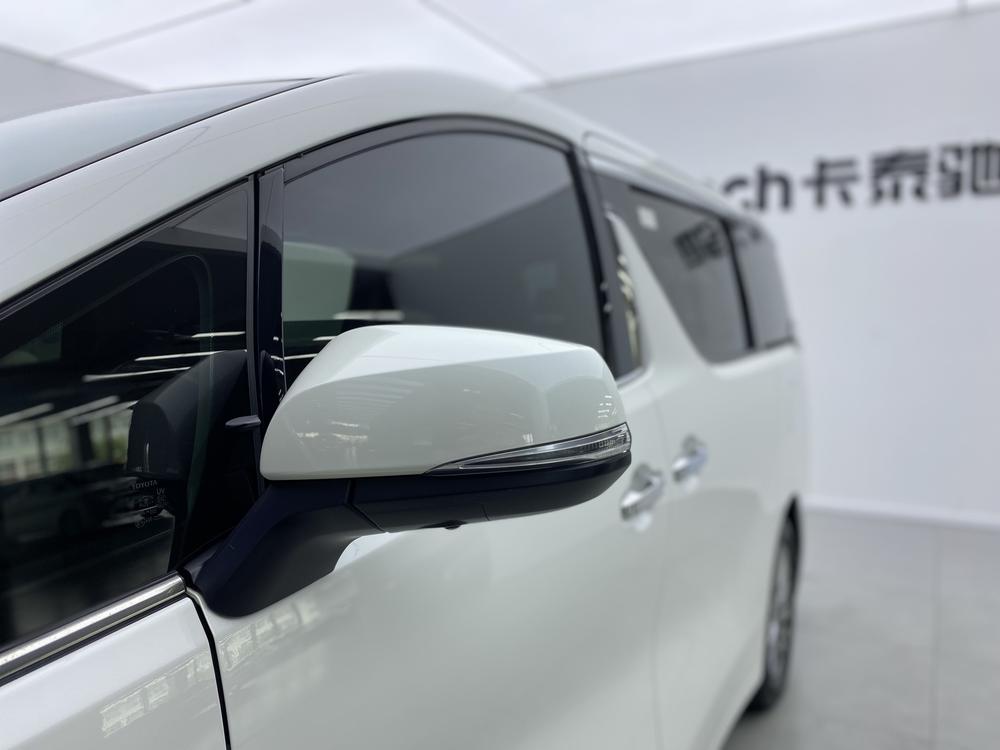Vellfire 2022 Toyota Crown Hybrid 金 Shine Special edition 2.5L HV Deluxe Edition – фото 15