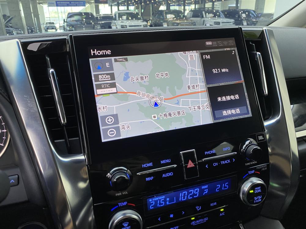 Vellfire 2022 Toyota Crown Hybrid 金 Shine Special edition 2.5L HV Deluxe Edition – фото 17
