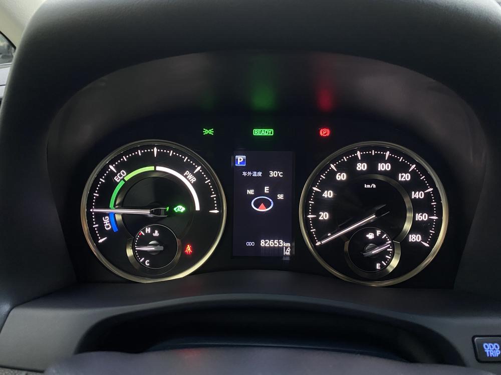 Vellfire 2022 Toyota Crown Hybrid 金 Shine Special edition 2.5L HV Deluxe Edition – фото 21