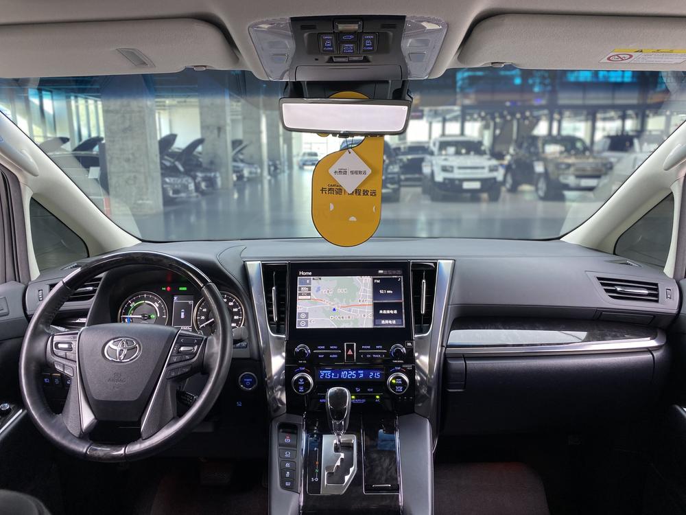 Vellfire 2022 Toyota Crown Hybrid 金 Shine Special edition 2.5L HV Deluxe Edition – фото 26
