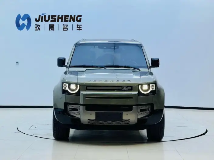 Land Rover Defender 2023 Model Facelift 110 P400 X-Dynamic HSE – фото 2
