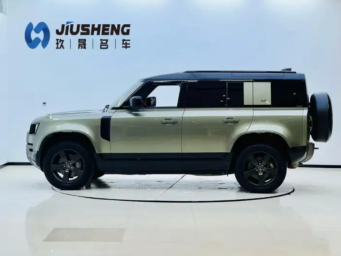 Land Rover Defender 2023 Model Facelift 110 P400 X-Dynamic HSE – фото 3