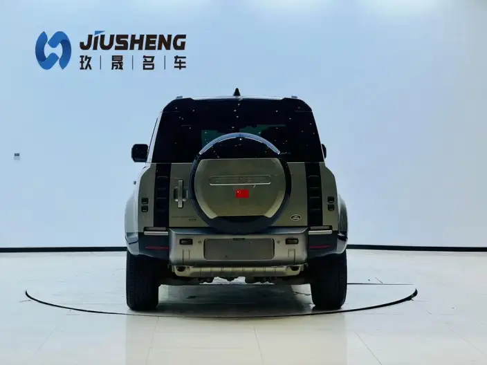 Land Rover Defender 2023 Model Facelift 110 P400 X-Dynamic HSE – фото 5