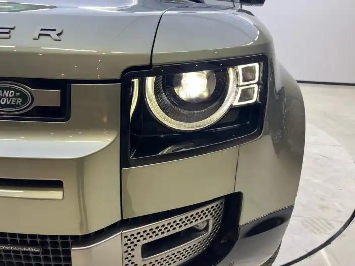 Land Rover Defender 2023 Model Facelift 110 P400 X-Dynamic HSE – фото 7