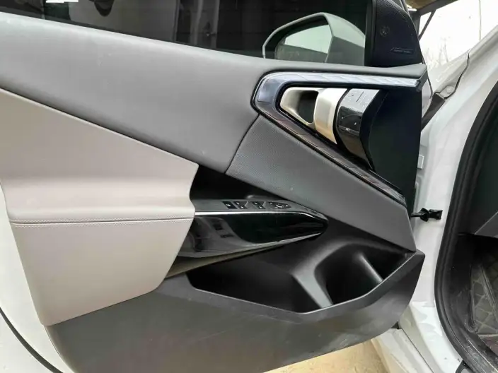 BMW X3 2025 Model xDrive30L Leading Model M Sports Set – фото 6